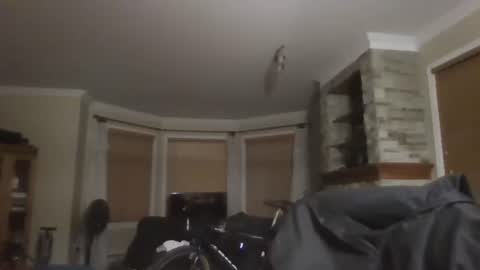 Snapshot of hunglikecrazyy chatting on 05.31.26 Tyler online show from 05.31.26