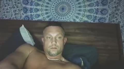 hunglikeray2286 online show from 03.29.26