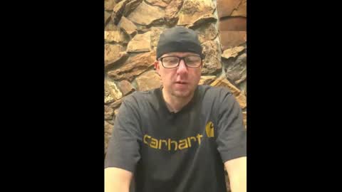 Snapshot of hungsingledad79 chatting on 02.13.25 HuingsingleDad79 online show from 02.13.25