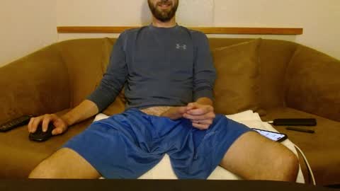 Snapshot of hungslim8inch chatting on 05.19.26 King Hungslim online show from 05.19.26