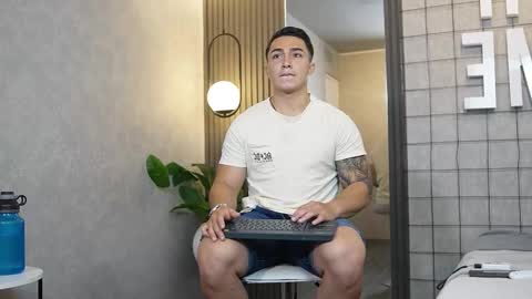hunk_ryan online show from 02.23.25