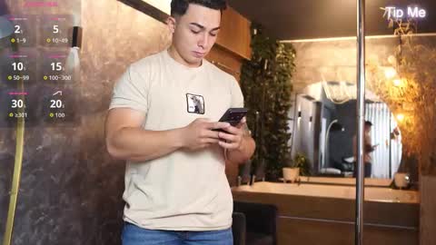 hunk_ryan online show from 12.05.25