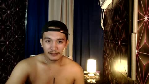 hunkylloyd online show from 12.12.24