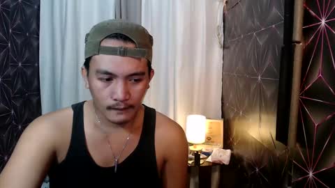 hunkylloyd online show from 12.26.24