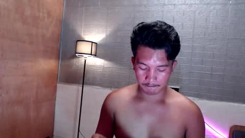 hunkylloyd online show from 03.23.26