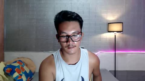 hunkylloyd online show from 04.29.26