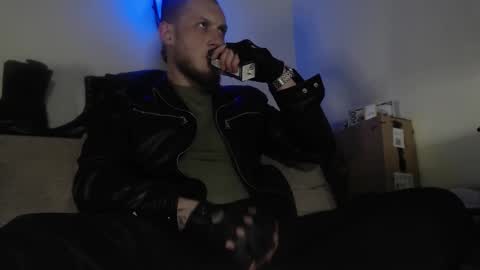 Snapshot of hunkytime chatting on 03.27.26 I AM NOT A DIRECTOR I AM THE BOSS KINGDADDYSIRSTR8ALPHAMASTER online show from 03.27.26