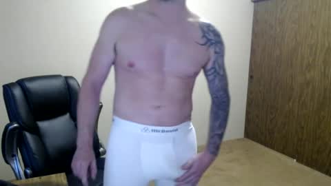 Snapshot of hunter_jayden7 chatting on 07.25.26 TypsyT7 online show from 07.25.26