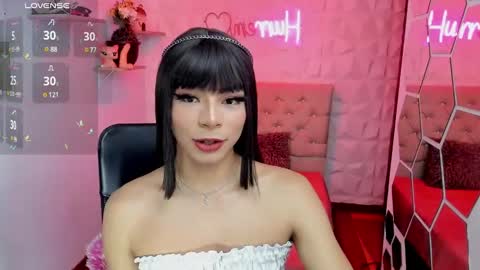 Snapshot of hurremcan_ chatting on 03.11.25 Hurrem online show from 03.11.25