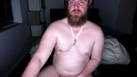 Snapshot of husheddesire1 chatting on 04.28.26 husheddesire1 online show from 04.28.26