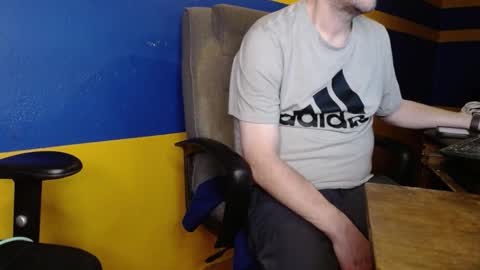 Huskyguy online show from 12.11.24