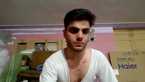 huzaifa654 online show from 11.02.25
