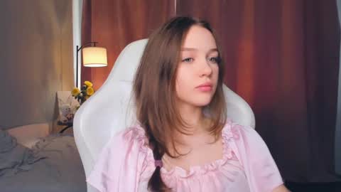 Snapshot of hwadwellingham chatting on 07.02.26 Lily online show from 07.02.26