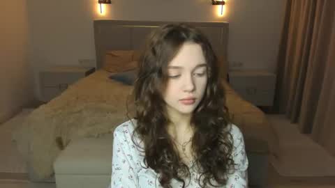 Snapshot of hwadwellingham chatting on 07.13.26 Lily online show from 07.13.26