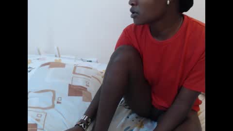 Snapshot of hyacinth_b chatting on 06.11.26 hyacinth_b online show from 06.11.26