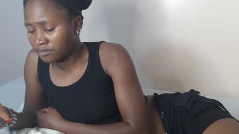 Snapshot of hyacinth_b chatting on 07.06.26 hyacinth_b online show from 07.06.26