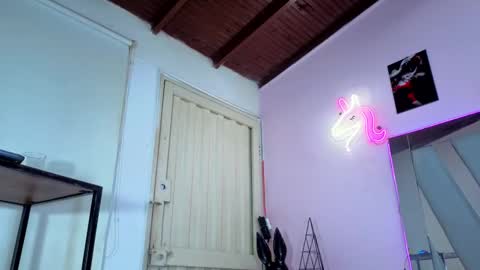 Snapshot of i_am_kelvis_ chatting on 01.13.26 kelvis online show from 01.13.26