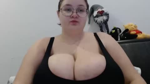 Dominika online show from 12.29.24