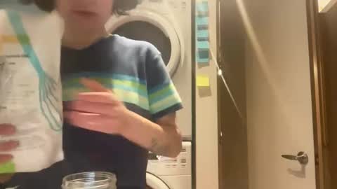 Snapshot of i_love_olive chatting on 02.02.26 Olive online show from 02.02.26