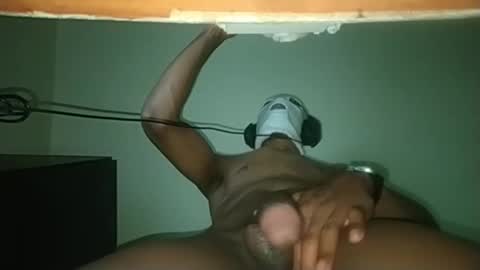 Snapshot of iam_bbc_ chatting on 10.07.25 Andres online show from 10.07.25