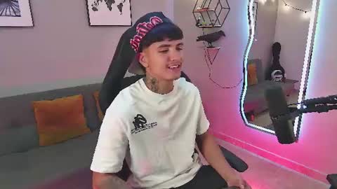 Light online show from 07.11.26