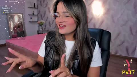 iam_lina online show from 04.01.26