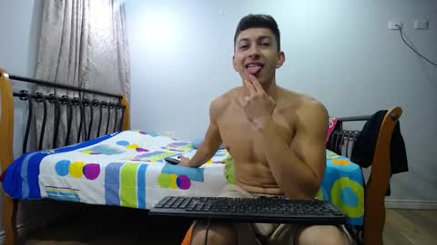 iam_yourbabyprincess_xd online show from 02.28.25