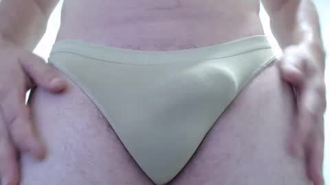 Snapshot of iamakingston chatting on 01.01.25 De Paul online show from 01.01.25