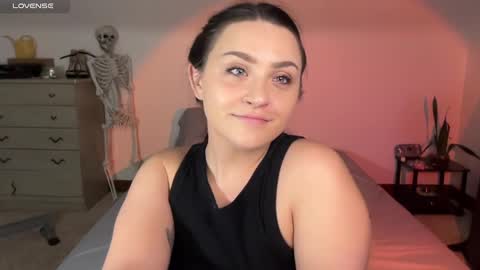 Crystal online show from 02.08.25