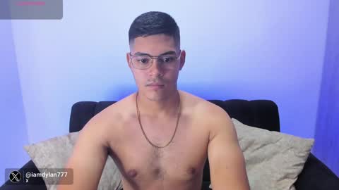 Dylan  independent model  online show from 01.28.25