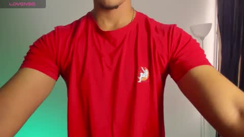 Dylan  independent model  online show from 02.15.26