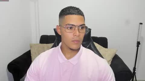 Snapshot of iamdylan777 chatting on 07.28.26 Dylan independent model online show from 07.28.26