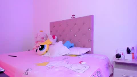 Snapshot of iamemmily chatting on 02.19.25 Sara online show from 02.19.25