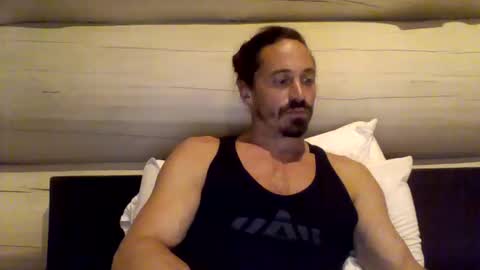 iamfa9 online show from 10.14.25