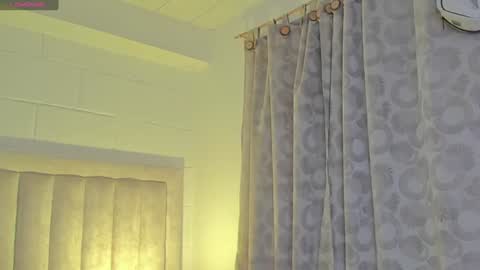 Juliiiiian online show from 01.31.25