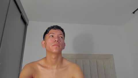 Juliiiiian online show from 03.25.26