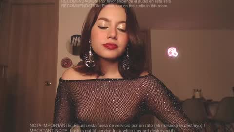 Snapshot of iamjulietaaa chatting on 12.20.24 Julieta online show from 12.20.24