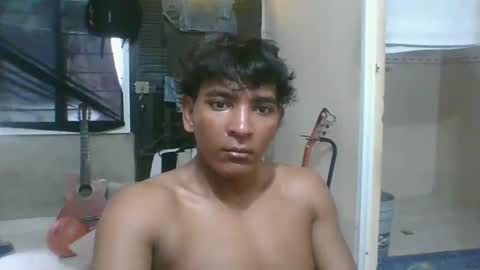 Snapshot of iammaximo chatting on 09.25.25 iammaximo online show from 09.25.25