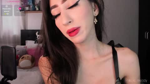 Mel  online show from 02.05.25