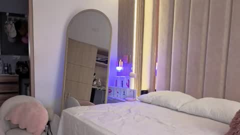 Nyxy online show from 12.02.25