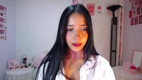 Snapshot of iamroxanne chatting on 04.26.26 Camila online show from 04.26.26