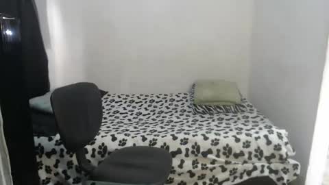 Snapshot of ian_tuner chatting on 02.24.26 ian_tuner online show from 02.24.26