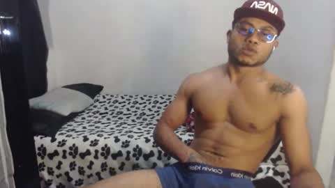 Snapshot of ian_tuner chatting on 02.26.26 ian_tuner online show from 02.26.26