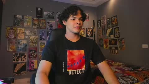 Snapshot of ian_versace chatting on 12.07.24 Andres online show from 12.07.24