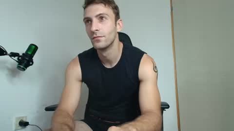 Snapshot of ianandersson27 chatting on 07.15.26 Ian Andersson online show from 07.15.26