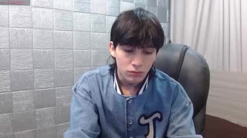 ian online show from 12.04.25