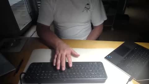 iandy12 online show from 09.29.25