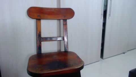 Snapshot of ianrashatxxx chatting on 10.15.25 Ian Rashad online show from 10.15.25