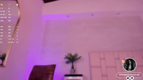 Snapshot of iara_martinez chatting on 01.23.25 I A R A online show from 01.23.25