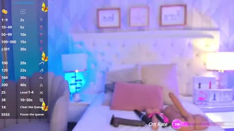  iara smith  online show from 02.13.25